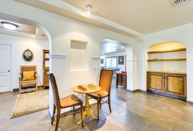 Spacious Uptown Phoenix Home W/ Pool & Yard Games!