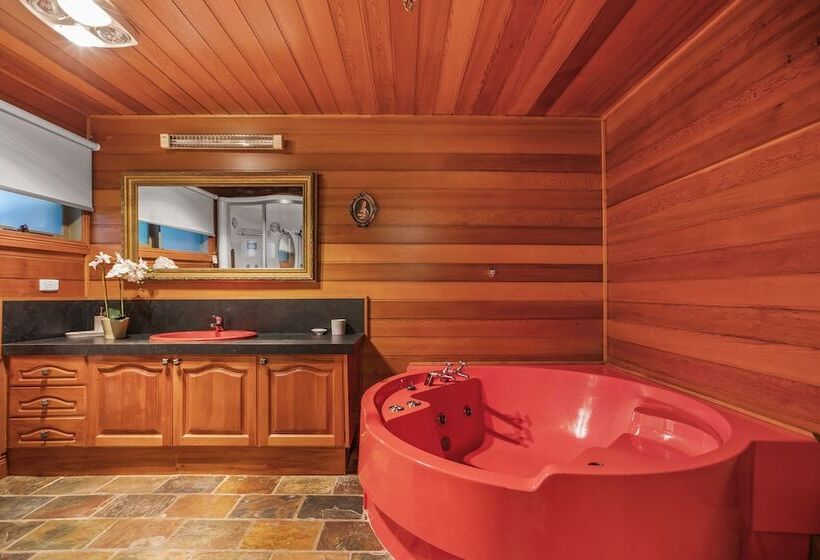 Stayau 4br Spacious Nature Retreat