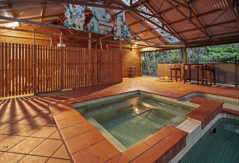 Stayau 4br Spacious Nature Retreat