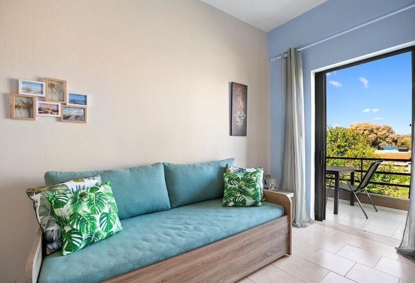 Sun Beach Apartments In Chania 10 & 13