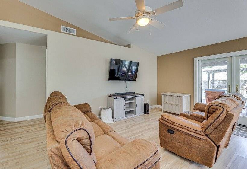 Sunny San Tan Valley Home W/ Backyard Oasis!