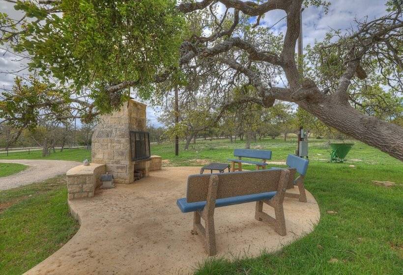 The Elizabeth Cottage