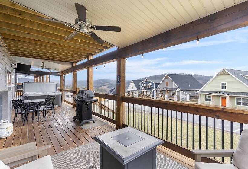 The Rock At Branson Cove 5 Bdr On Table Rock!