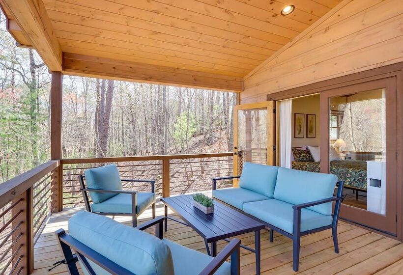 Upscale Ellijay Cottage W/ Private Hot Tub & Grill
