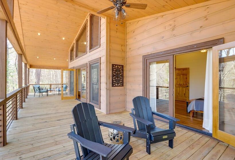 Upscale Ellijay Cottage W/ Private Hot Tub & Grill