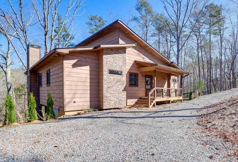 Upscale Ellijay Cottage W/ Private Hot Tub & Grill