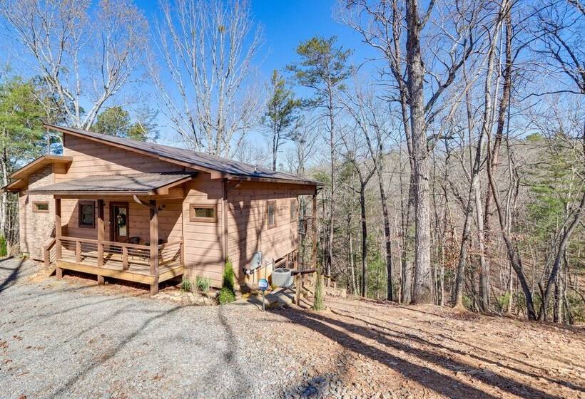 Upscale Ellijay Cottage W/ Private Hot Tub & Grill