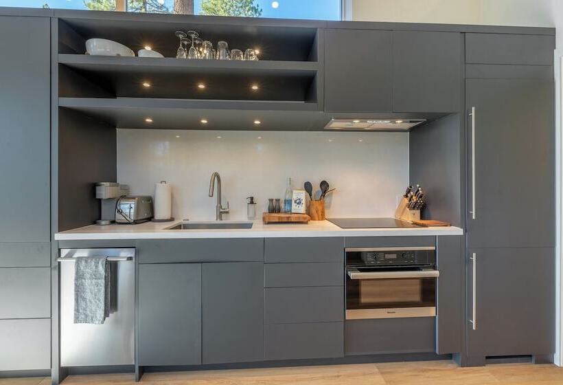 Village Camp Truckee