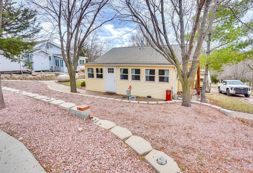 Waterfront Crofton Cabin   Boat Dock & Fire Pit!