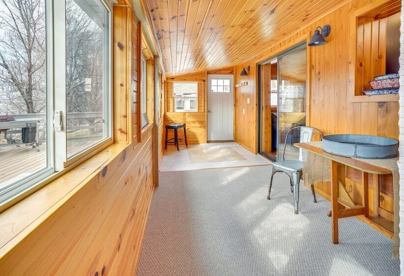 Waterfront Crofton Cabin   Boat Dock & Fire Pit!