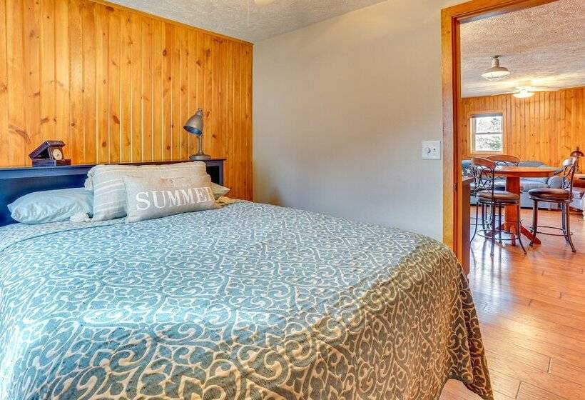 Waterfront Crofton Cabin   Boat Dock & Fire Pit!