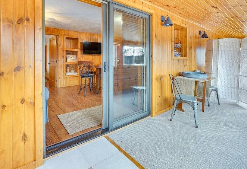 Waterfront Crofton Cabin   Boat Dock & Fire Pit!