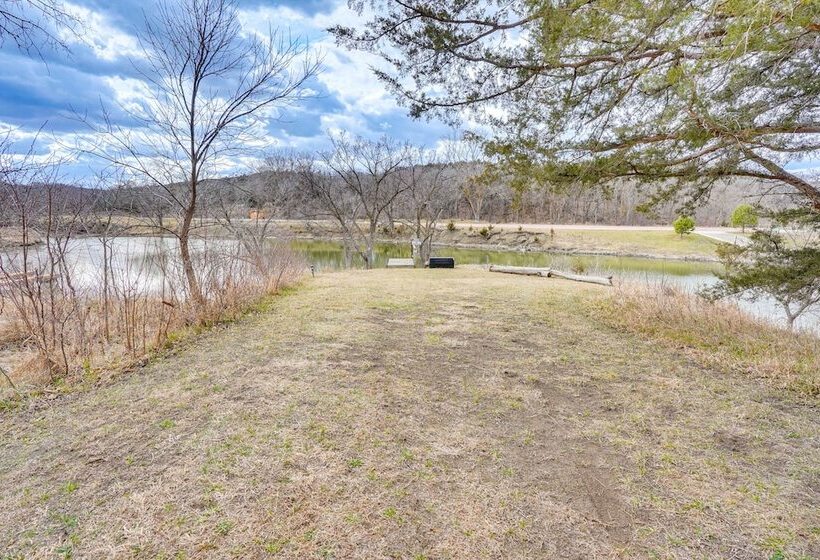 Waterfront Crofton Cabin   Boat Dock & Fire Pit!