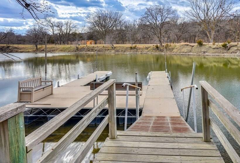 Waterfront Crofton Cabin   Boat Dock & Fire Pit!
