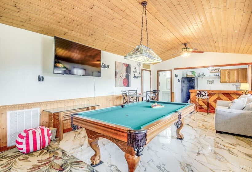 Waterfront Dandridge Cabin, 24 Mi To Pigeon Forge!