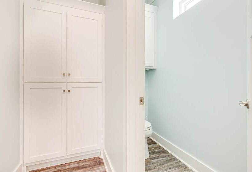 Waterfront Dauphin Island Home < Half Mi To Beach!