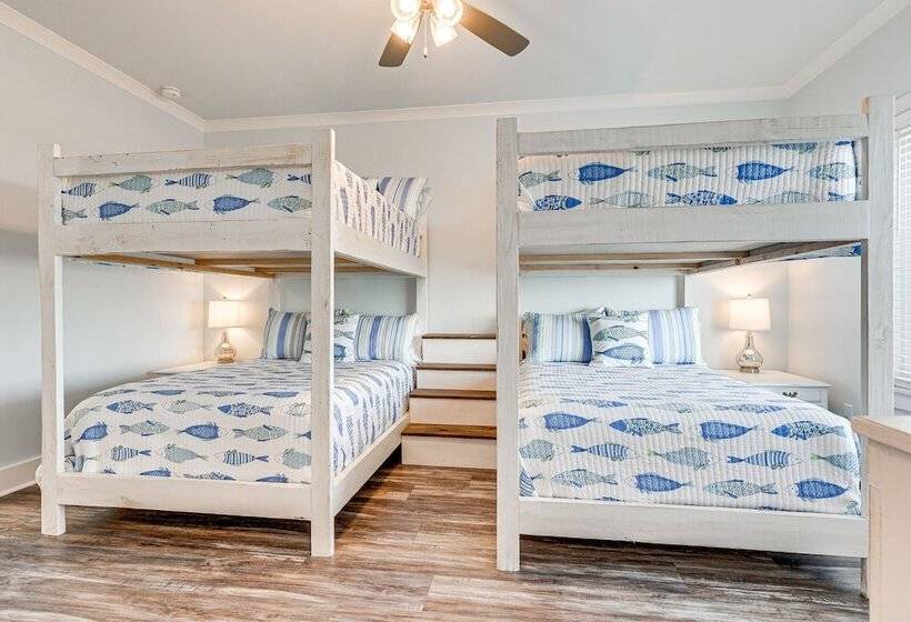 Waterfront Dauphin Island Home < Half Mi To Beach!