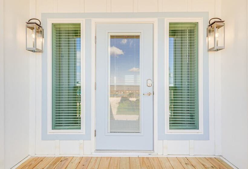 Waterfront Dauphin Island Home < Half Mi To Beach!