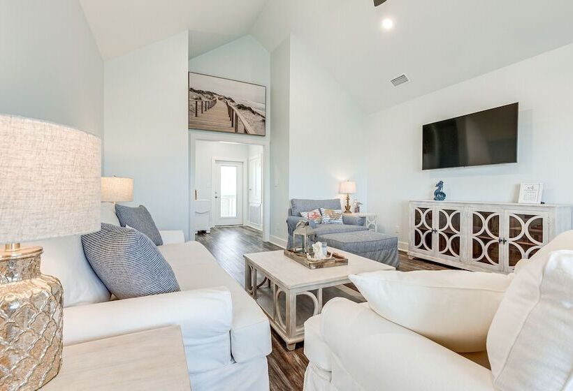 Waterfront Dauphin Island Home < Half Mi To Beach!