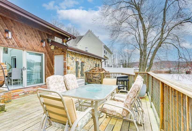 Waterfront Lake Hopatcong Home W/ Boat Dock!