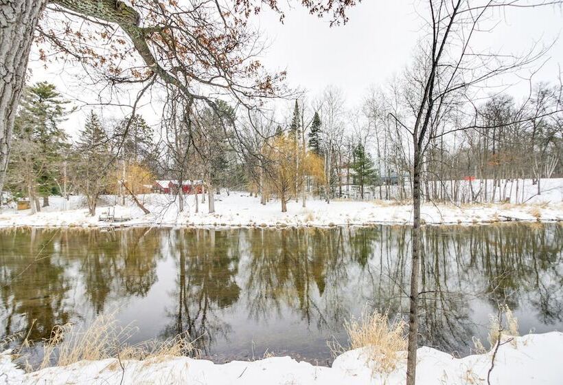 Waterfront Pine River Home W/ Shared Dock!