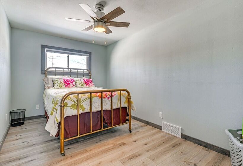 Wausau Home W/ Yard: 1 Mi To Granite Peak Ski Area