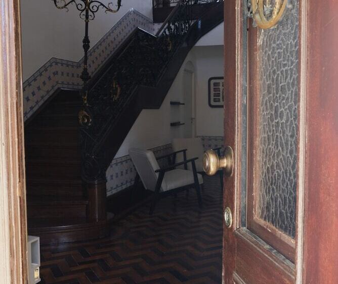 فندق صغير Yellow Inn Aveiro