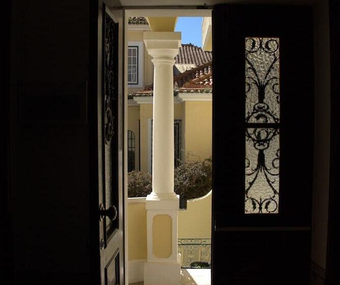 فندق صغير Yellow Inn Aveiro