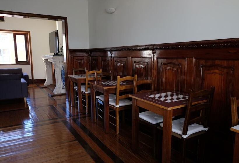 فندق صغير Yellow Inn Aveiro