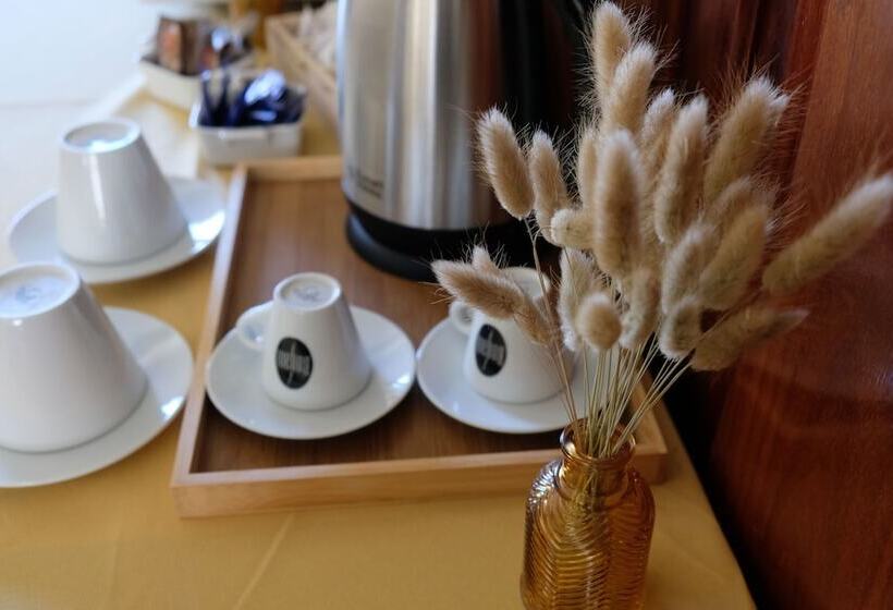 فندق صغير Yellow Inn Aveiro