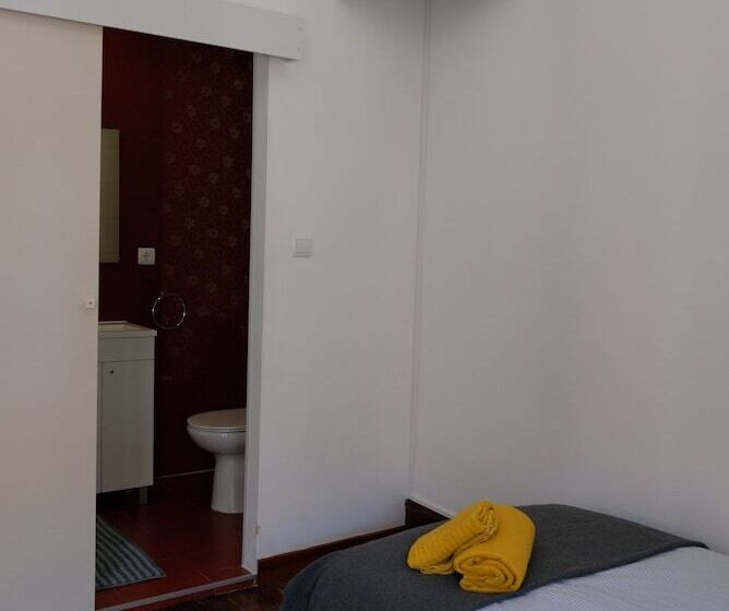 فندق صغير Yellow Inn Aveiro