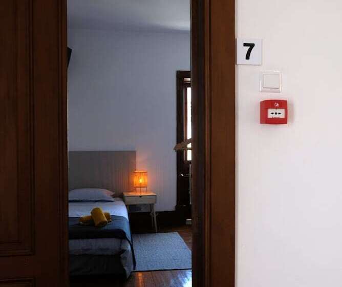 فندق صغير Yellow Inn Aveiro