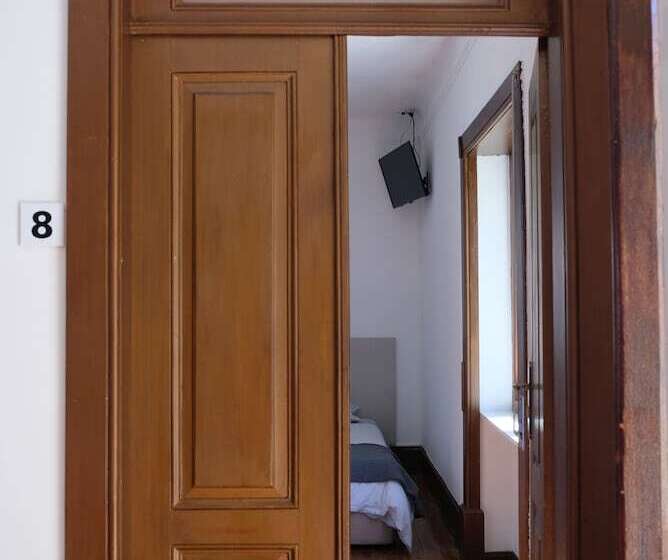 فندق صغير Yellow Inn Aveiro