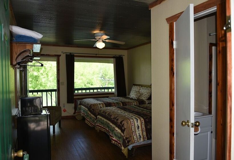 Anglers Riverfront Motel