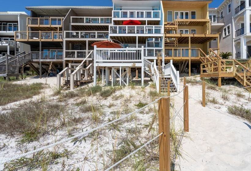 Backyard Beach By Avantstay Oceanfront Destin Paradise