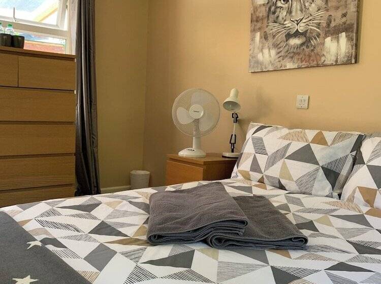 Bed and Breakfast The Great Escape