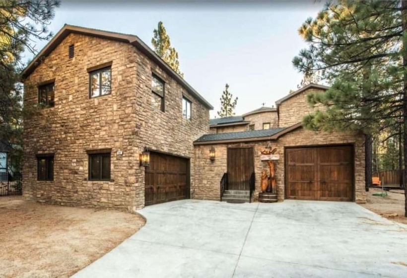 Big Bear Castle By Avantstay Private Home In Great Big Bear Location W/ Hot Tub
