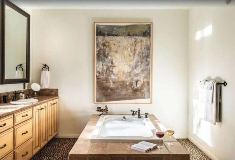 Big Bear Castle By Avantstay Private Home In Great Big Bear Location W/ Hot Tub