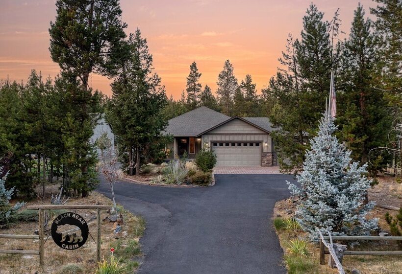 Black Bear Cabin By Avantstay Modern Bend Escape