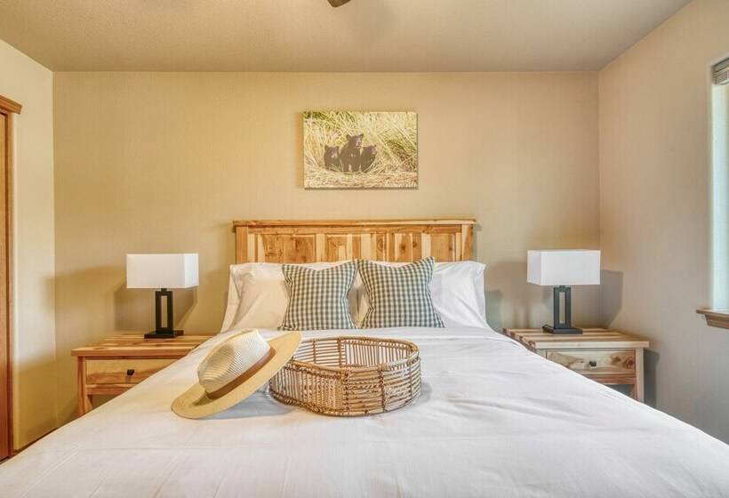 Black Bear Cabin By Avantstay Modern Bend Escape