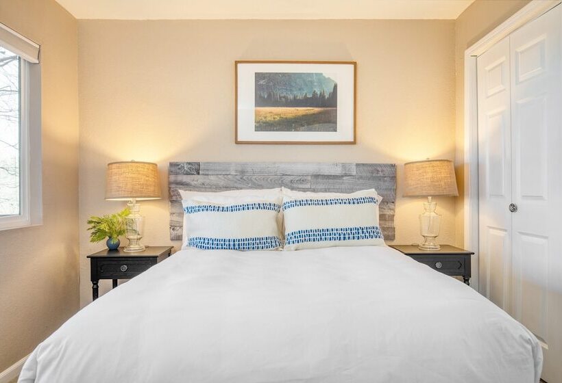 Blue Spruce By Avantstay Cozy Home W/ Dual Decks