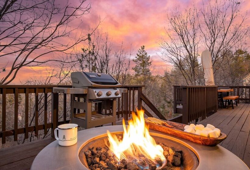 Blue Spruce By Avantstay Cozy Home W/ Dual Decks