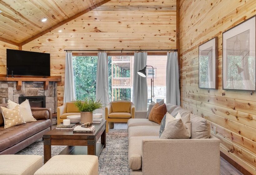 Bluebell By Avantstay Incredible Views W/ Large Balcony & Indoor Pool!