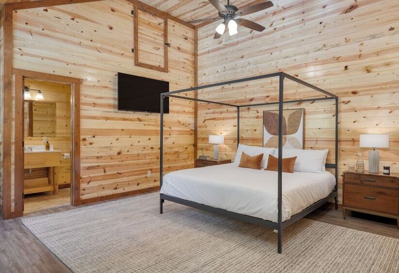 Bluestem & Bluebell By Avantstay Incredible Views W/ Large Balcony & Indoor Pool!