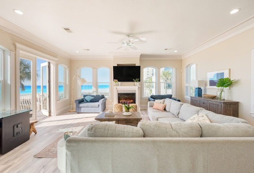 Calico By Avantstay Beachfront Retreat