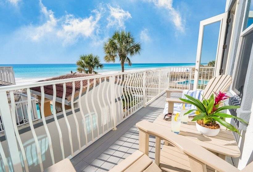 Calico By Avantstay Beachfront Retreat