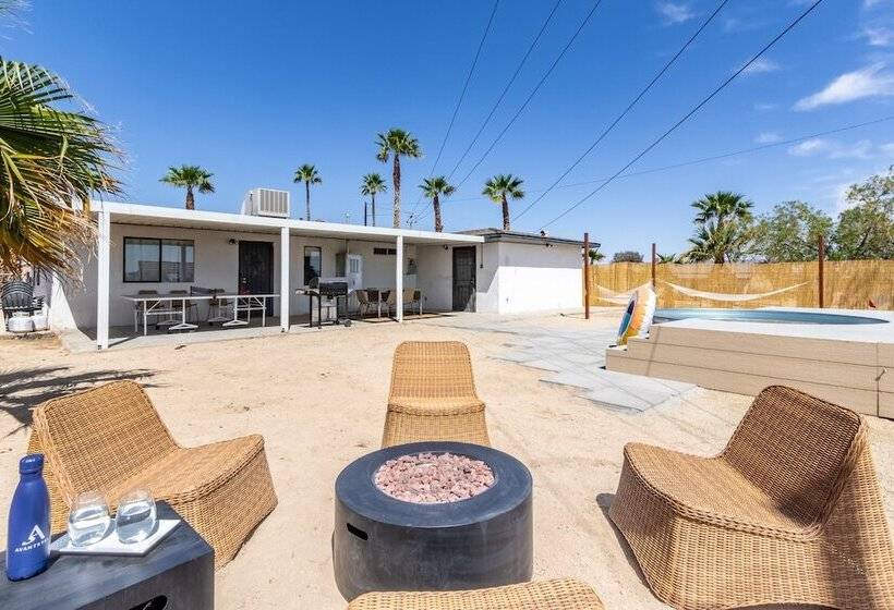 Carmella By Avantstay Modern Jtree Home W/ Large Outdoor Area!