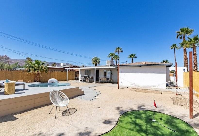 Carmella By Avantstay Modern Jtree Home W/ Large Outdoor Area!