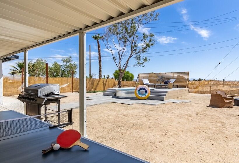 Carmella By Avantstay Modern Jtree Home W/ Large Outdoor Area!