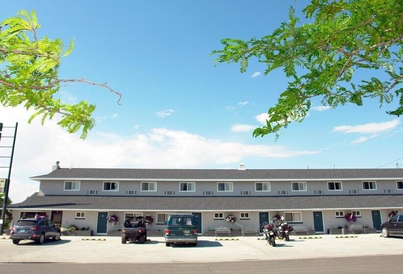 Carter Mountain Motel